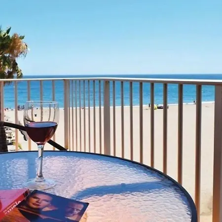 Piso Playa Centro Estepona